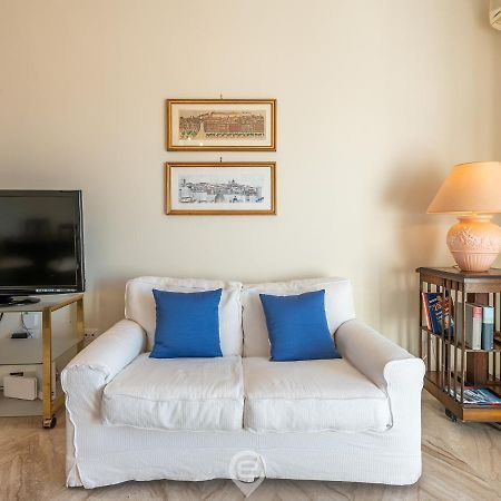 Cityscape Vista Apartment Cagliari Ngoại thất bức ảnh